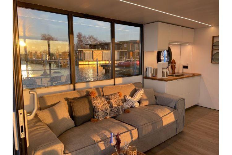 Hausboot Fjord Haven Mit Biosauna In Barth Exterior photo